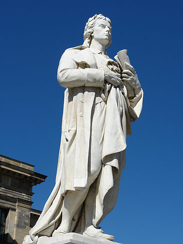 Schillerdenkmal