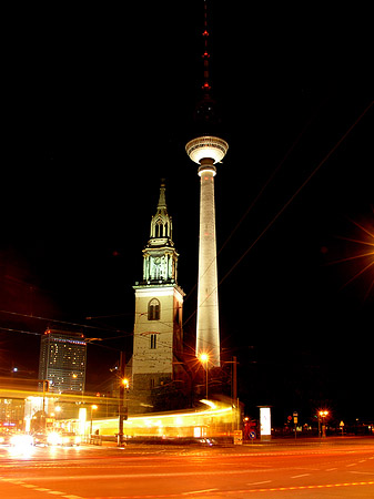 Foto Fernsehturm und Marienkirche - Berlin