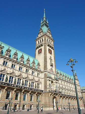 Rathaus von der Seite Foto 