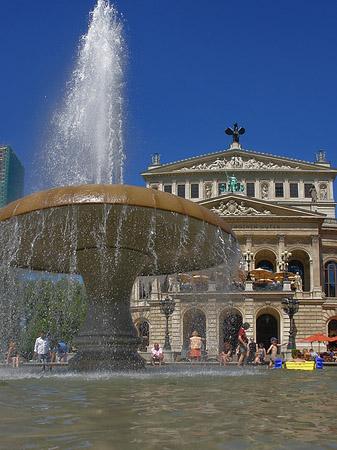 Fotos Alte Oper mit Brunnen | Frankfurt am Main