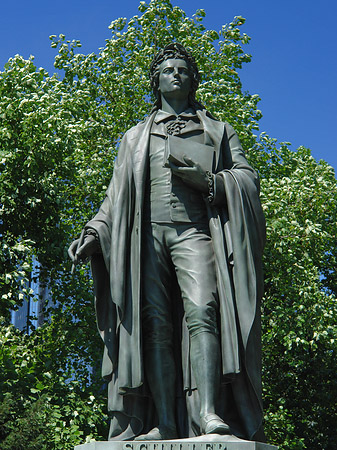 Foto Statue von Schiller