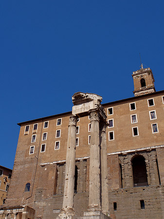 Fotos Tabularium mit dem Concordiatempel | Rom