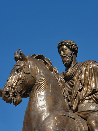 Marc Aurel Statue Foto 