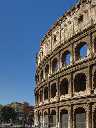 Fotos Kolosseum mit Straße