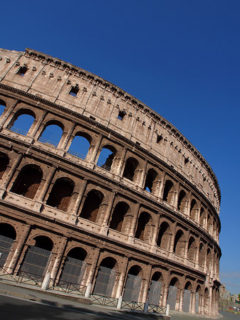 Fotos Kolosseum mit Straße