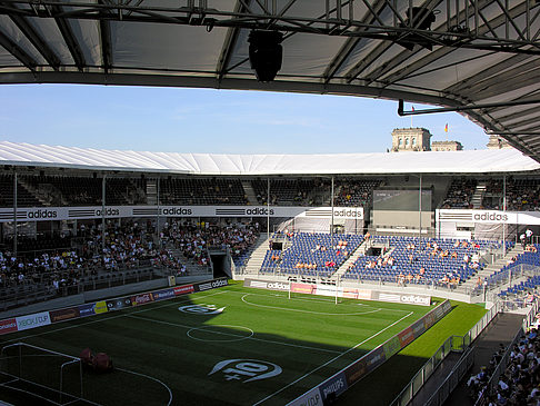 Foto Adidas Arena
