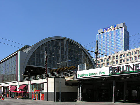 Foto Bahnhof Alexanderplatz