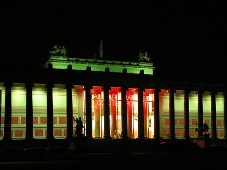 Fotos Nationalgallerie bei Nacht
