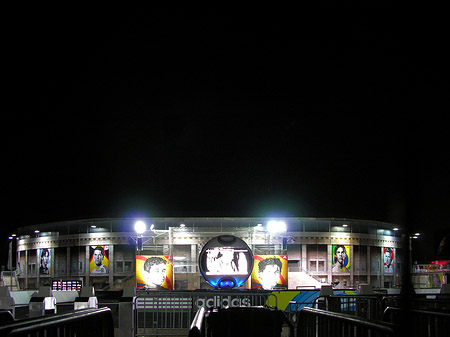 Fotos World of Football bei Nacht | Berlin