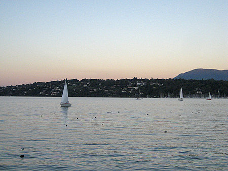 Boote im Hafen Foto 