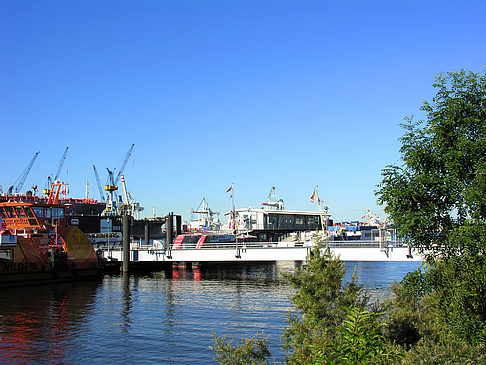 Foto Blick auf den Hafen - Hamburg