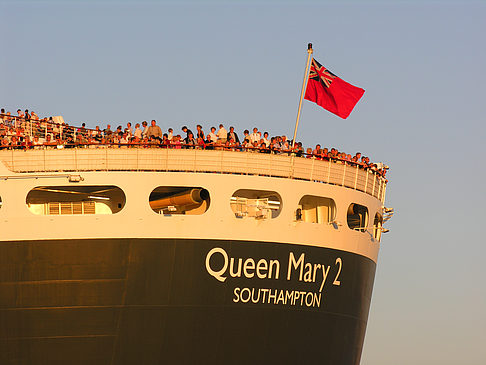 Queen Mary 2 Nahaufnahme Fotos
