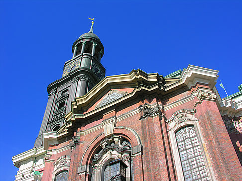 Foto St. Michaelis Kirche - Turm