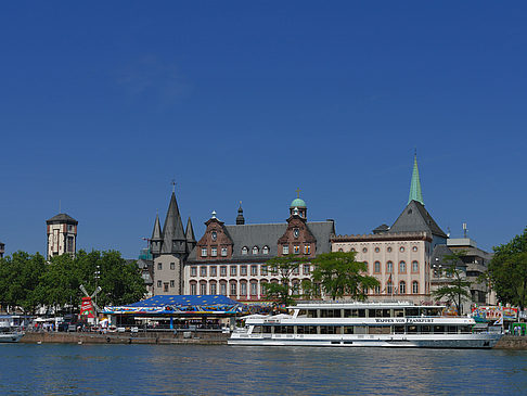 Foto Saalhof mit Schiff