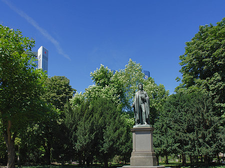 Foto Statue von Schiller - Frankfurt am Main