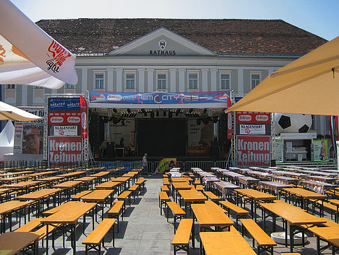 Bühne am Rathaus Foto 