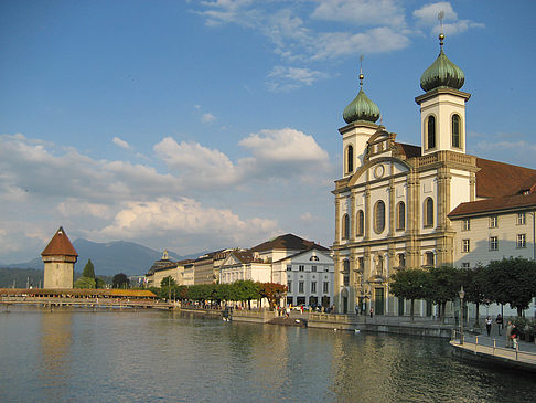 Foto Wasserturm und Kapellbrücke - Luzern