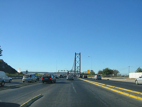 Foto Brücke des 25. April