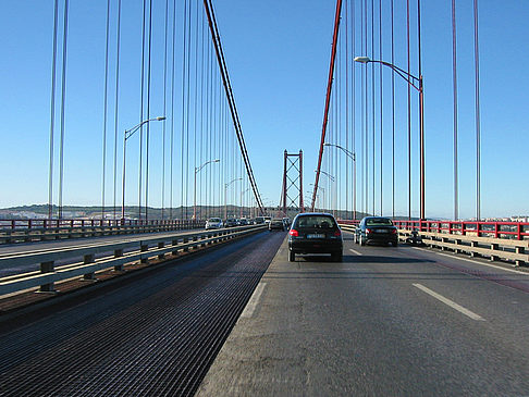 Fotos Brücke des 25. April