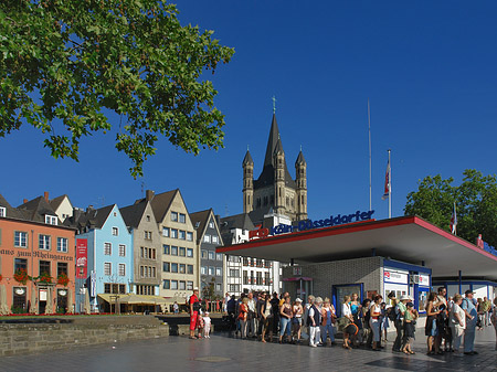 Foto Köln-Düsseldorfer vor Groß St.Martin - Köln