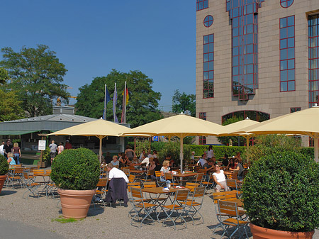 Foto Schirme auf der Urbanstraße