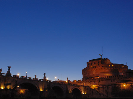 Foto Burg und Brücke - Rom