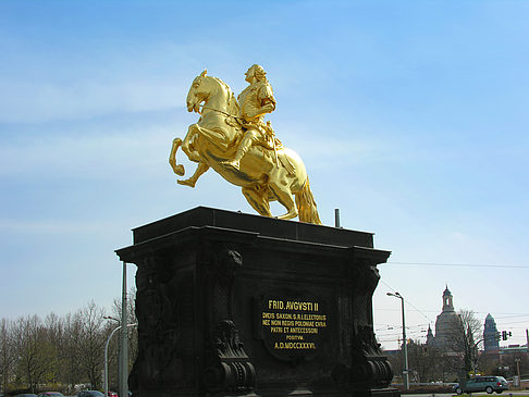 Goldener Reiter Foto 