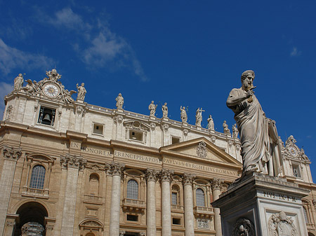 Fotos Statue des Heiligen Petrus | 