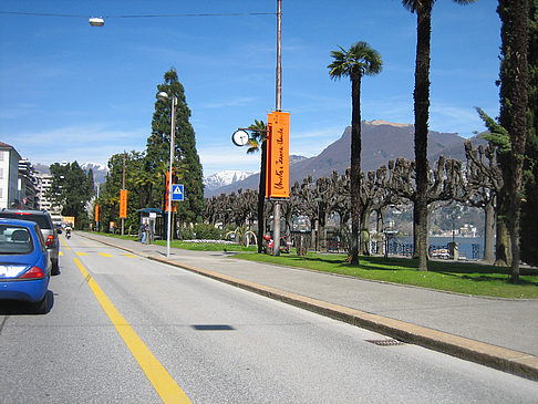 Foto Auf den Straßen - Vevey