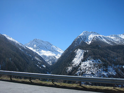 Schnee auf den Bergen