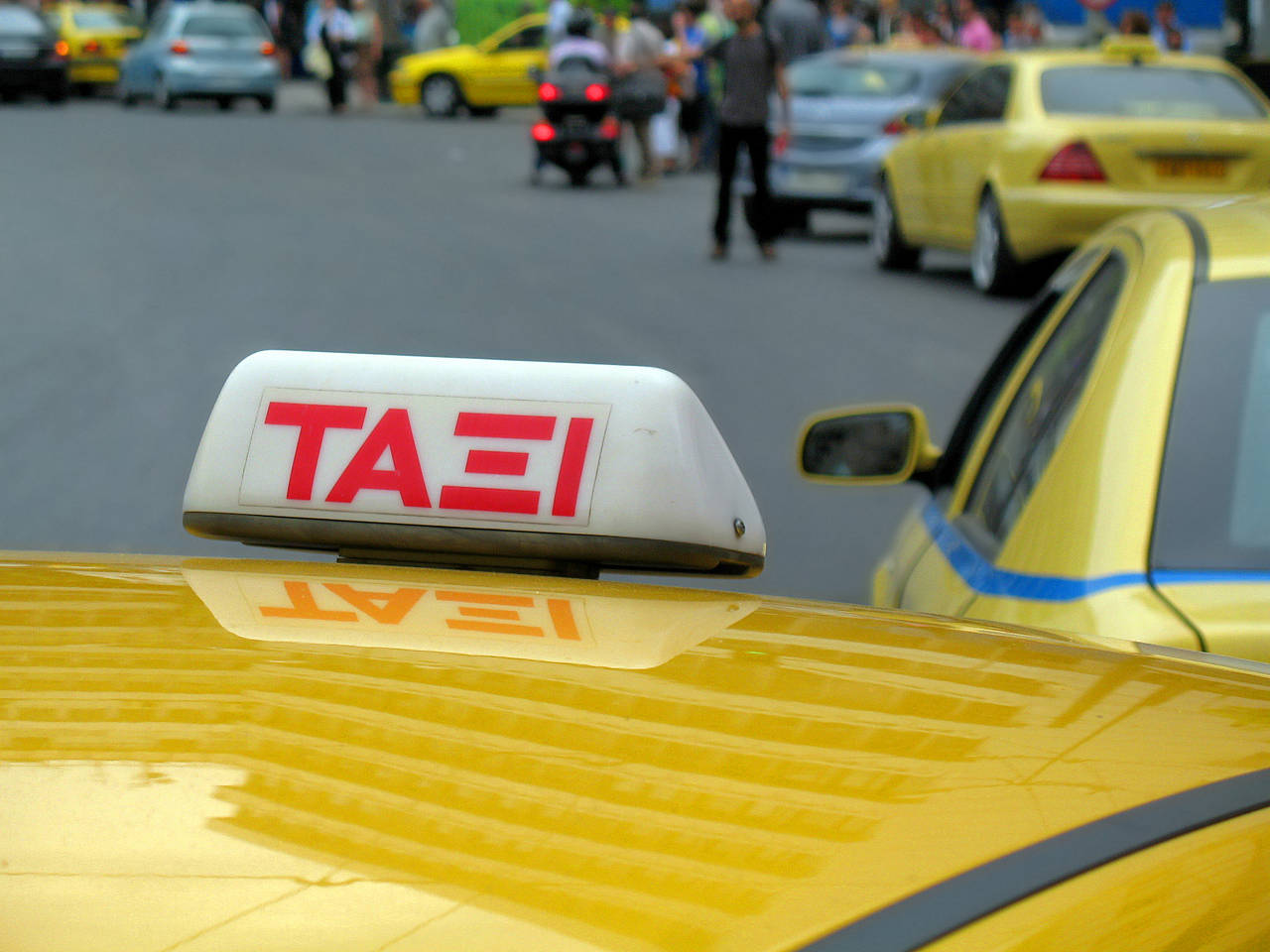 Taxi
